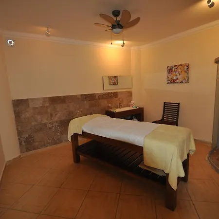 Bodrum Fcc 1 Bedroom Garden Near Pool Holiday Apartment S52 Bogazici