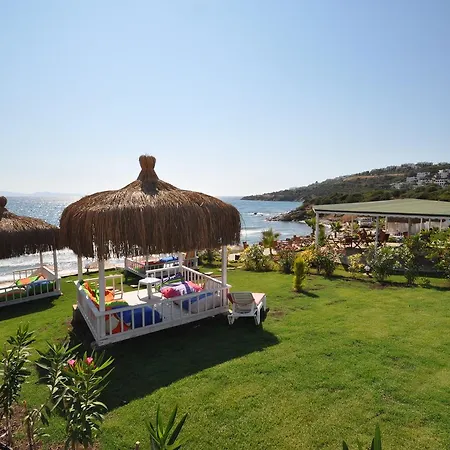Bodrum Fcc 1 Bedroom Garden Near Pool Holiday Apartment S52 *